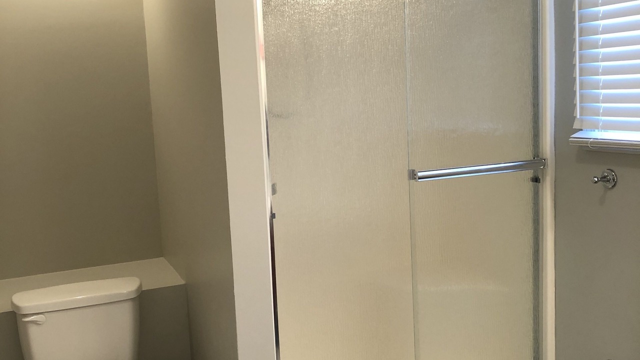 Photo of Bathroom in Linn Creek