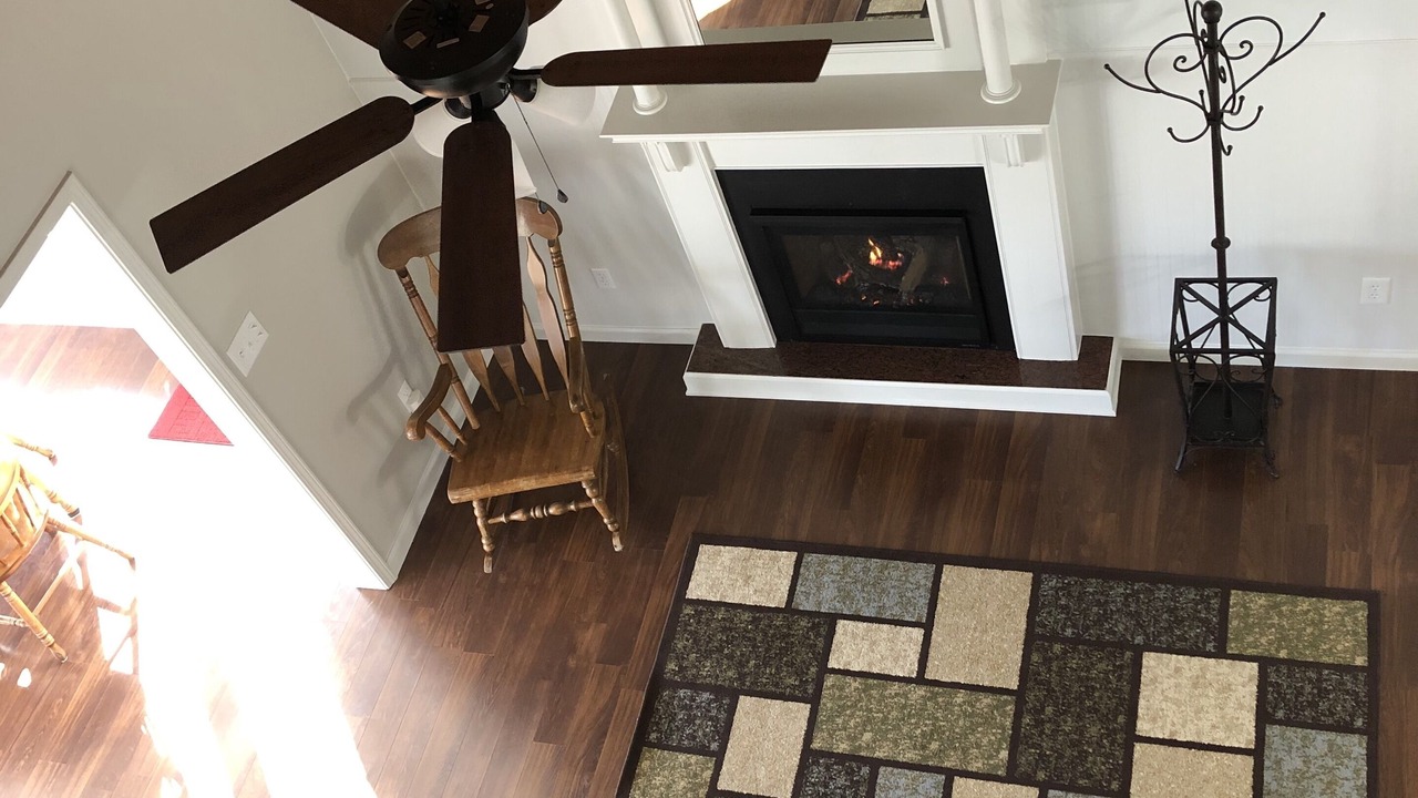 Photo of Livingroom in Linn Creek