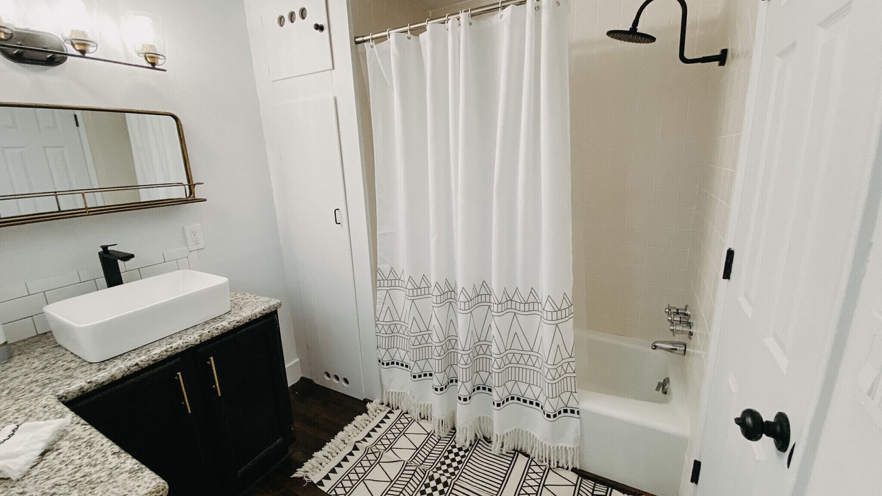 Photo of Bathroom in Sierra Vista