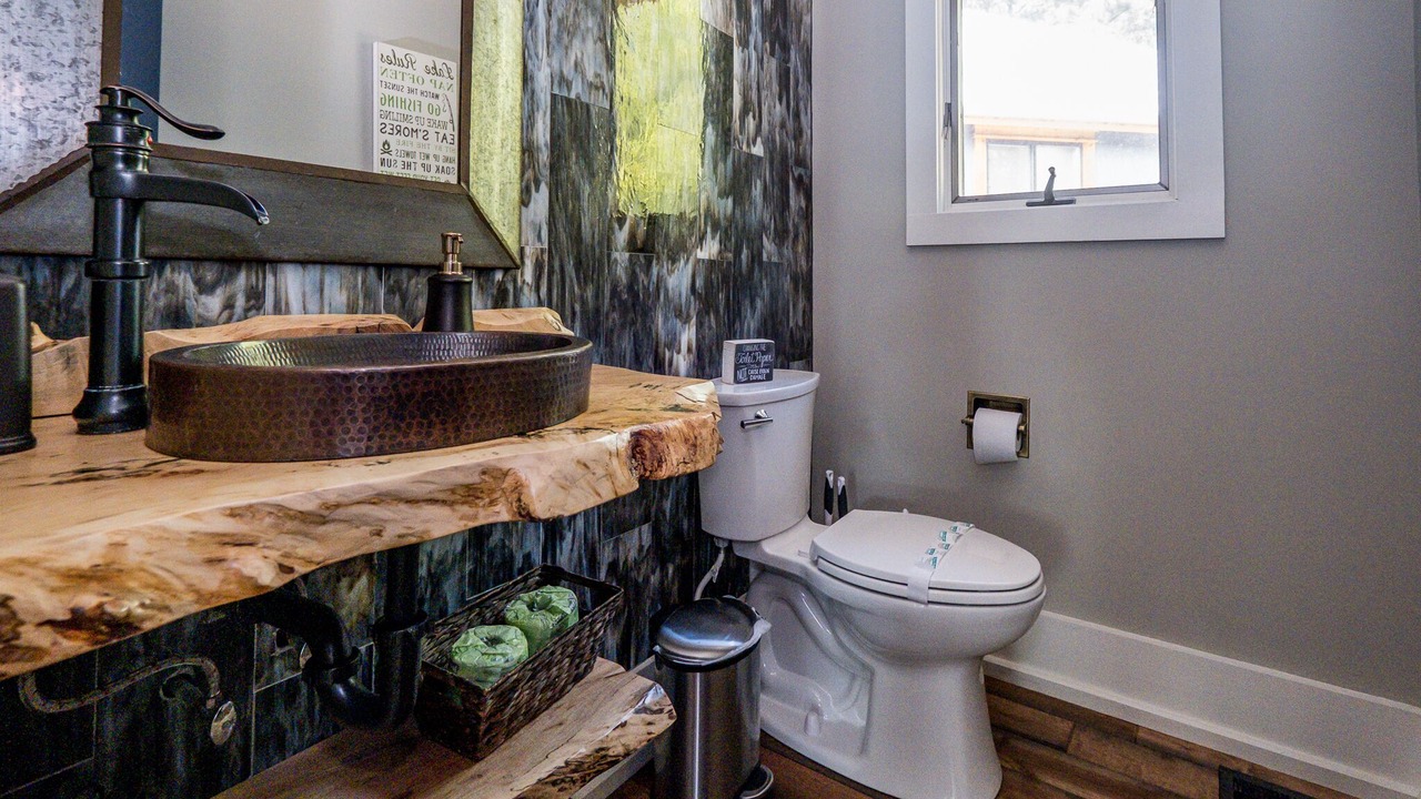 Photo of Bathroom in Henrico