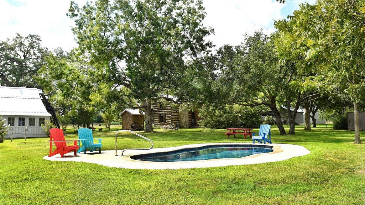 Photo of Outdoor in Round Top