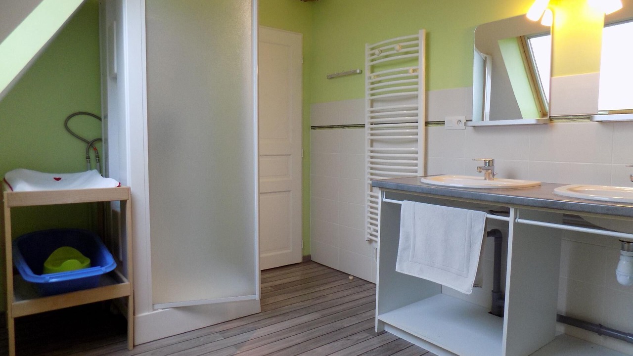Photo of Bathroom in Saint-Crespin