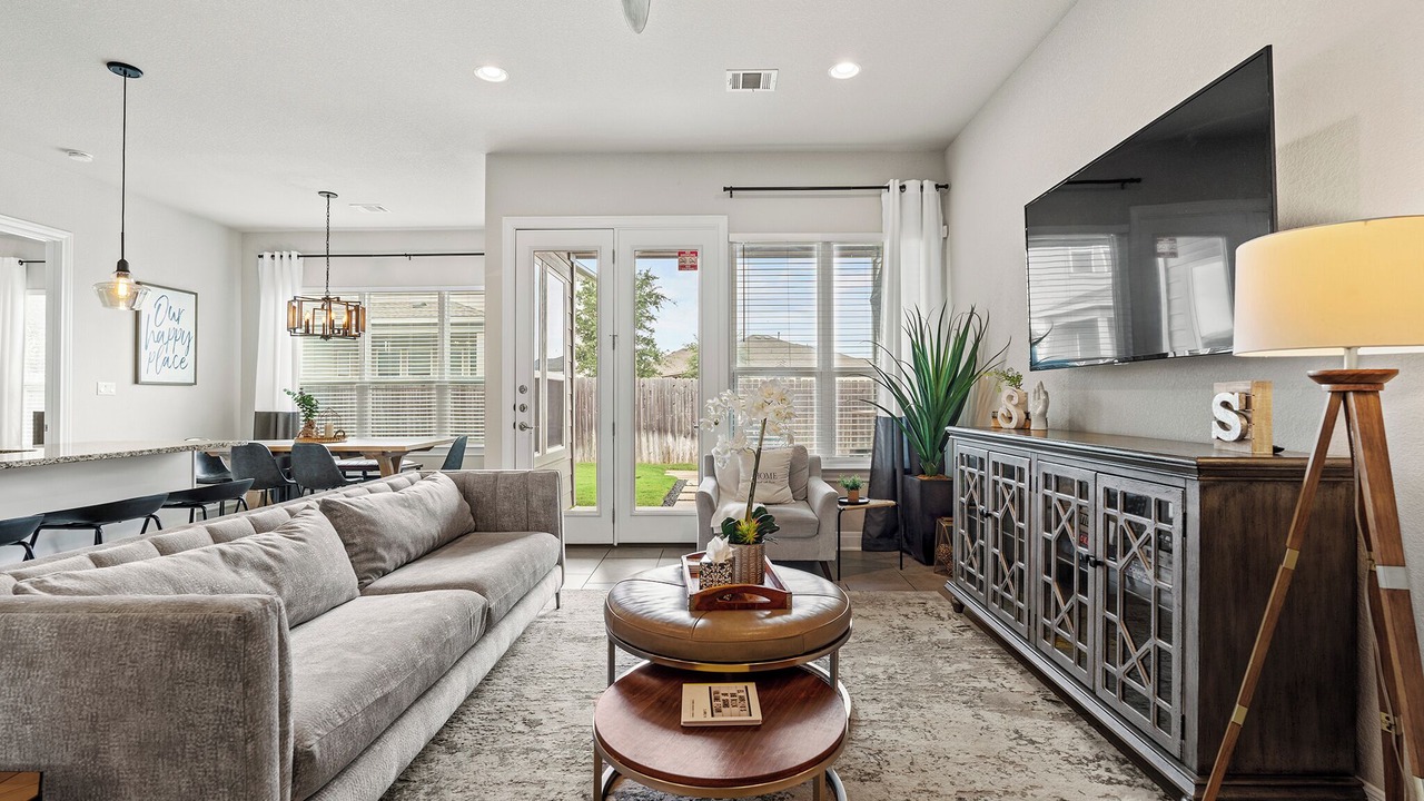 Photo of Livingroom in Round Rock