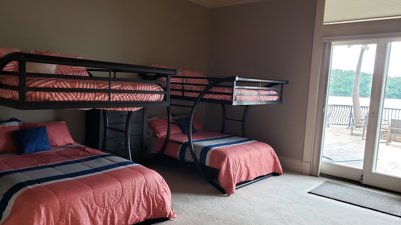 Photo of Bedroom in Osage Beach