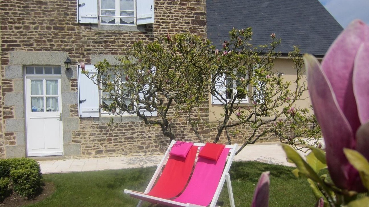 Photo of Patio Balcony in Le Mesnil-Ozenne