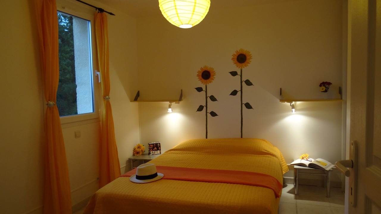 Photo of Bedroom in Notre-Dame-de-Londres