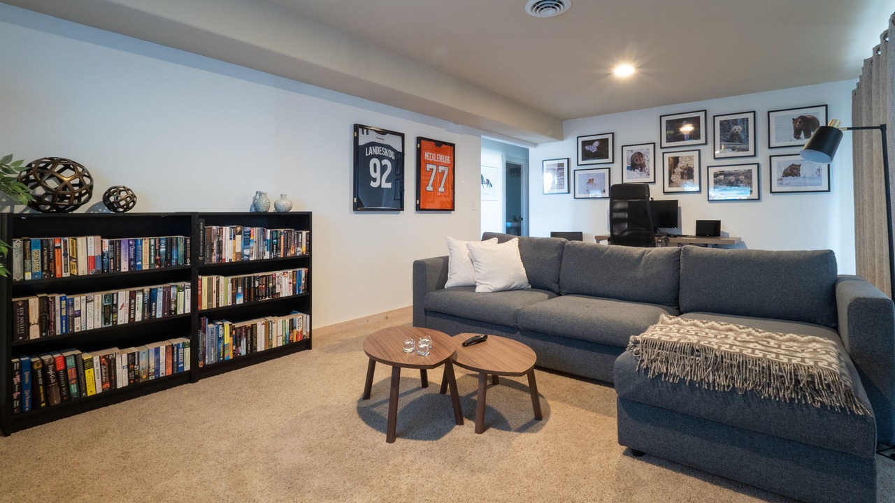 Photo of Livingroom in Emigrant
