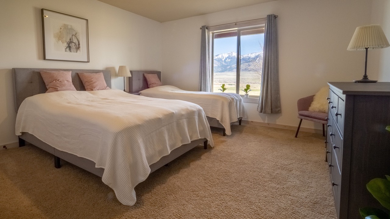 Photo of Bedroom in Emigrant