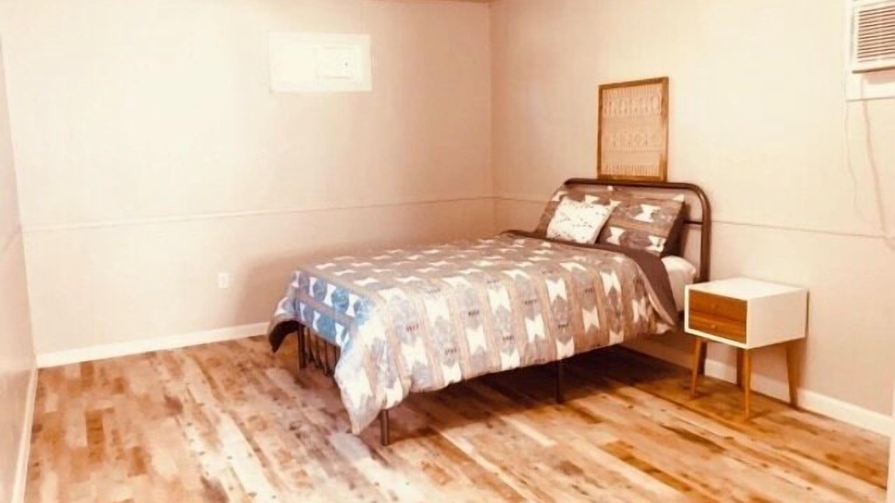Photo of Bedroom in Cleveland
