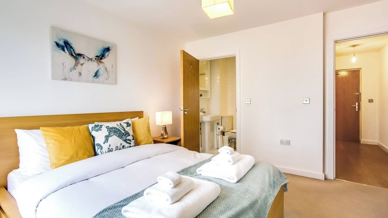 Photo of Bedroom in Peninsula