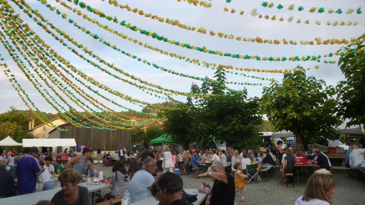 Photo of Others in Lanquais