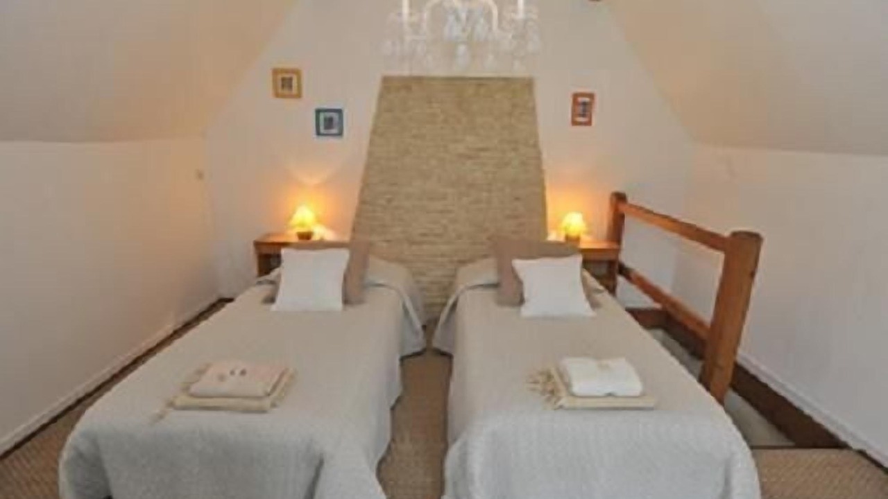Photo of Bedroom in Saint-Wambert-des-Trois-Vallees