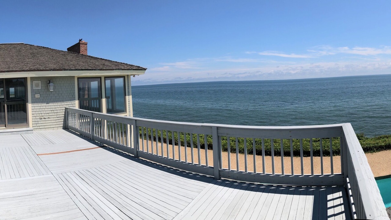 Photo of Patio Balcony in Mashpee