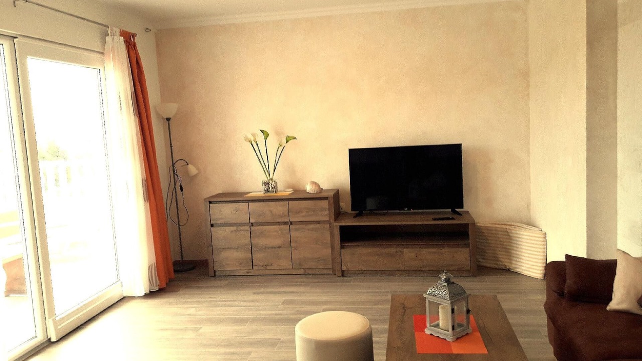 Photo of Livingroom in Istok