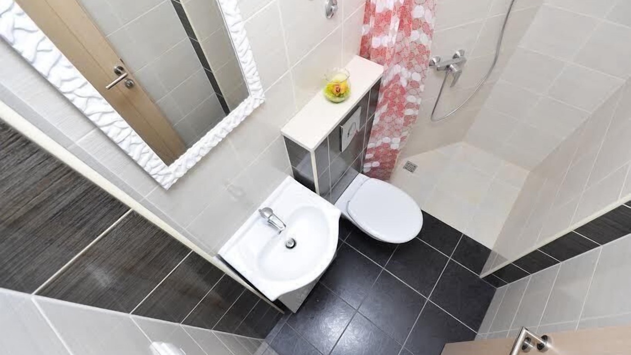 Photo of Bathroom in Istok
