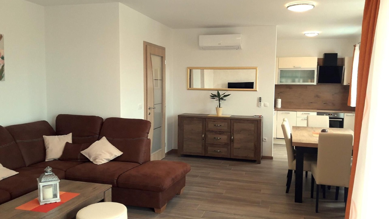 Photo of Livingroom in Istok