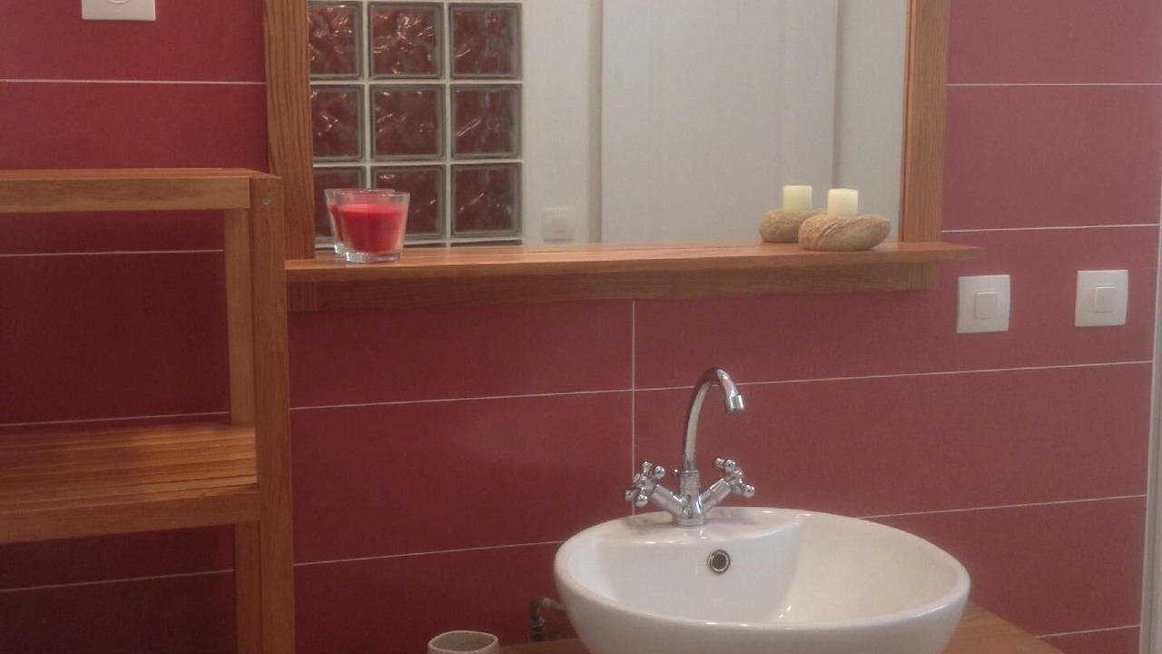 Photo of Bathroom in Valmont