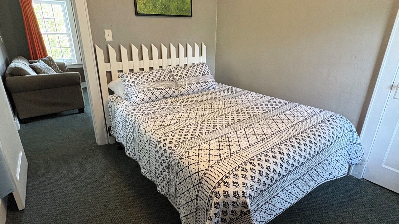 Photo of Bedroom in Coon Rapids