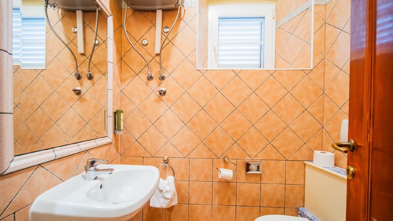 Photo of Bathroom in Cilipi