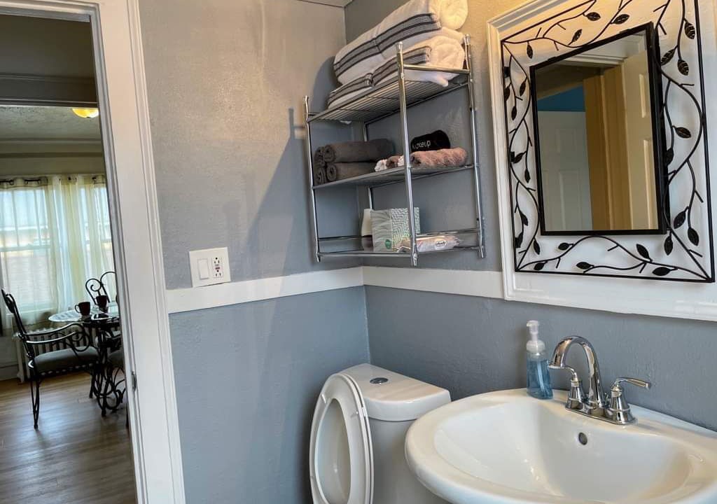 Photo of Bathroom in Waukegan