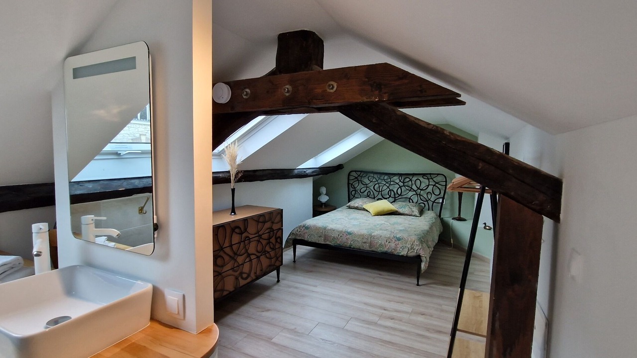 Photo of Bedroom in Fontainebleau