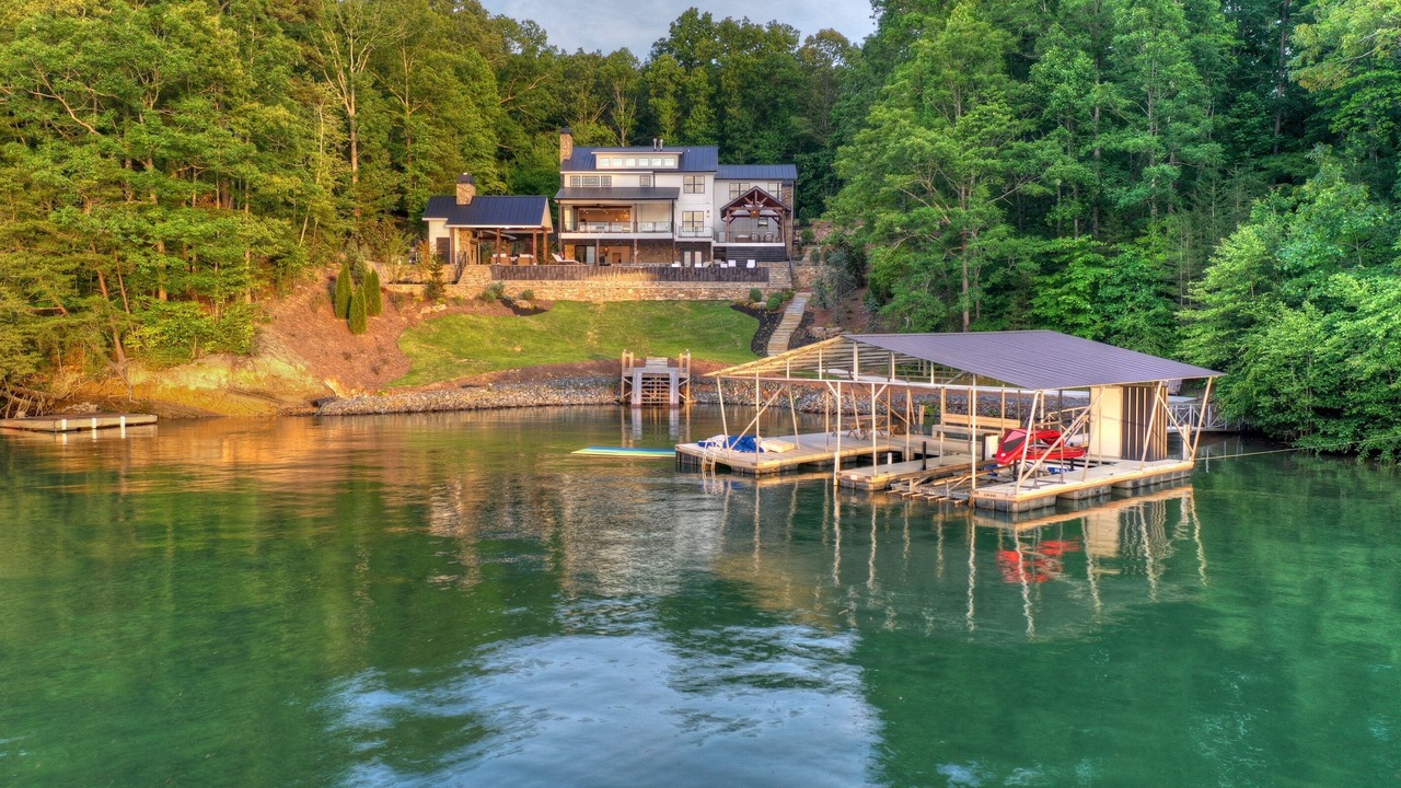 Photo of Others in Morganton