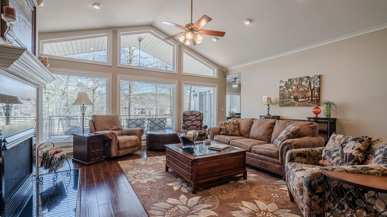 Photo of Livingroom in Hot Springs Village
