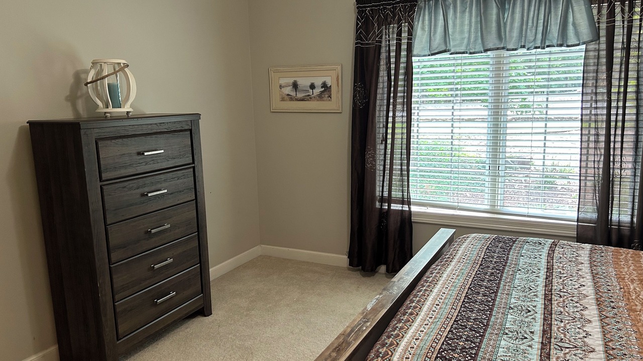 Photo of Bedroom in Hot Springs Village
