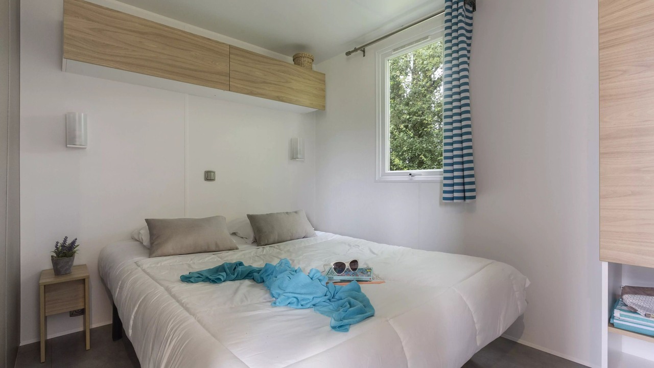 Photo of Bedroom in Saint-Julien-des-Landes
