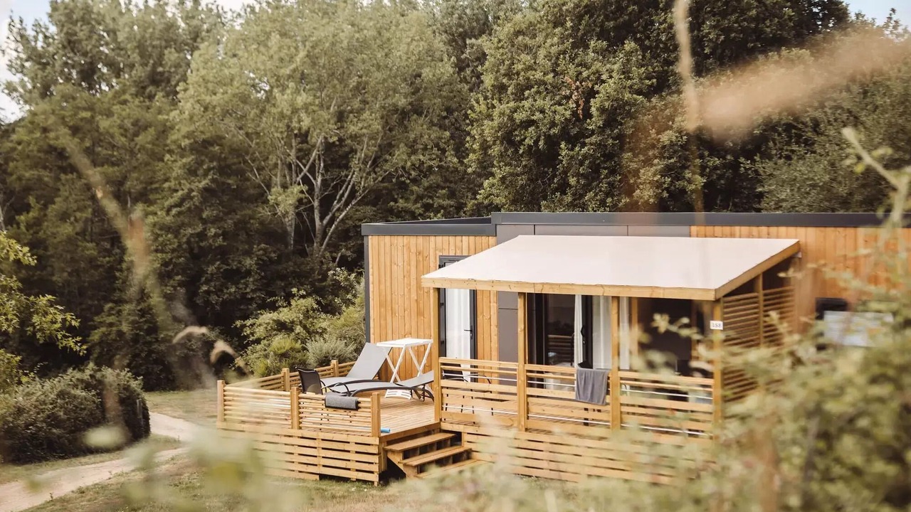 Photo of Patio Balcony in Saint-Julien-des-Landes