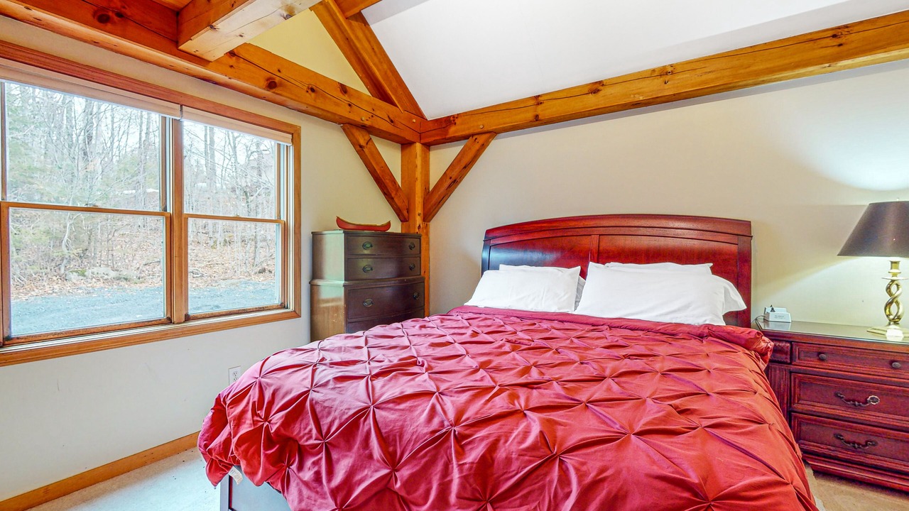 Photo of Bedroom in Greenville Junction