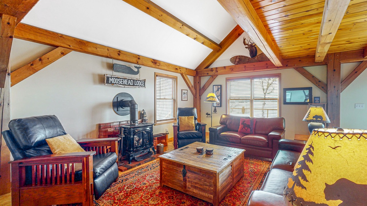 Photo of Livingroom in Greenville Junction