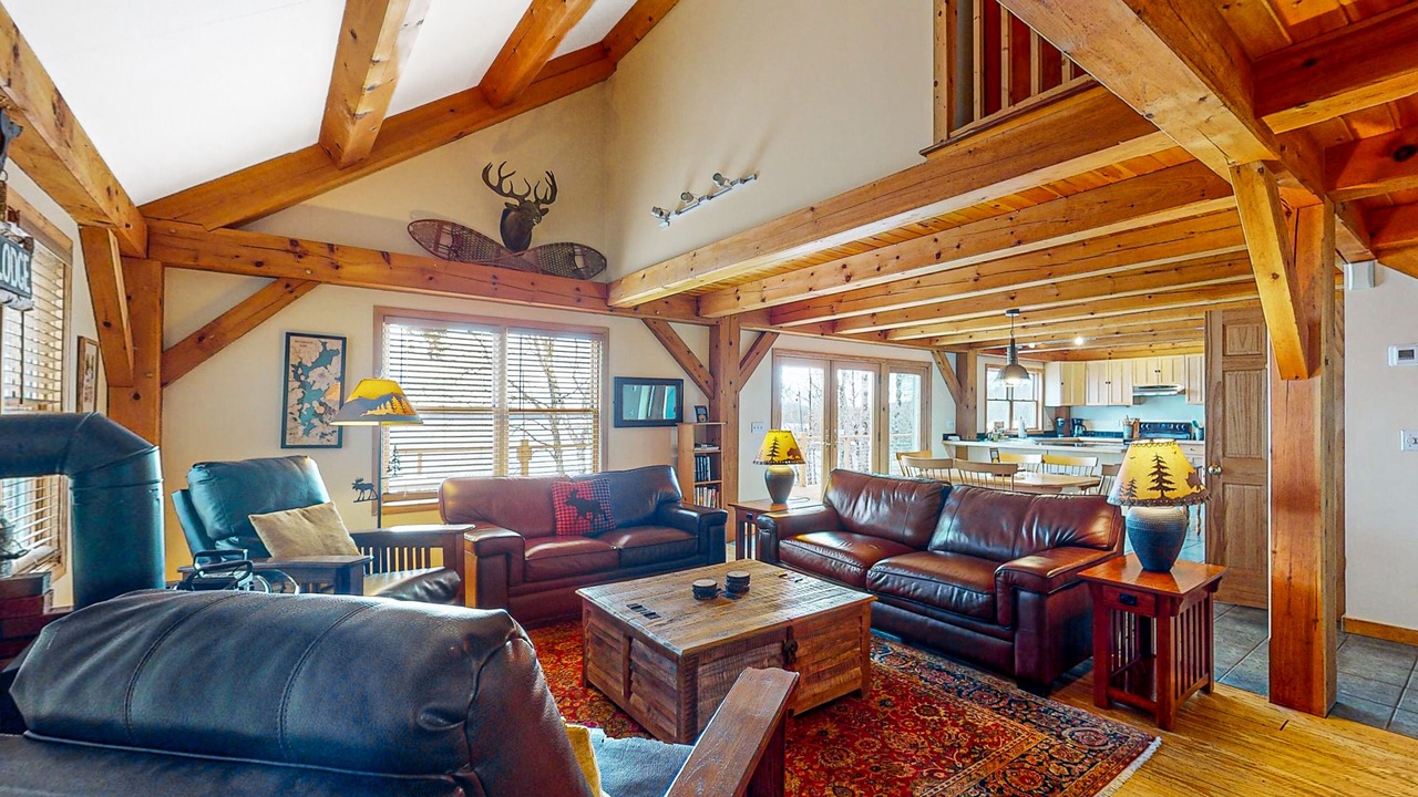 Photo of Livingroom in Greenville Junction