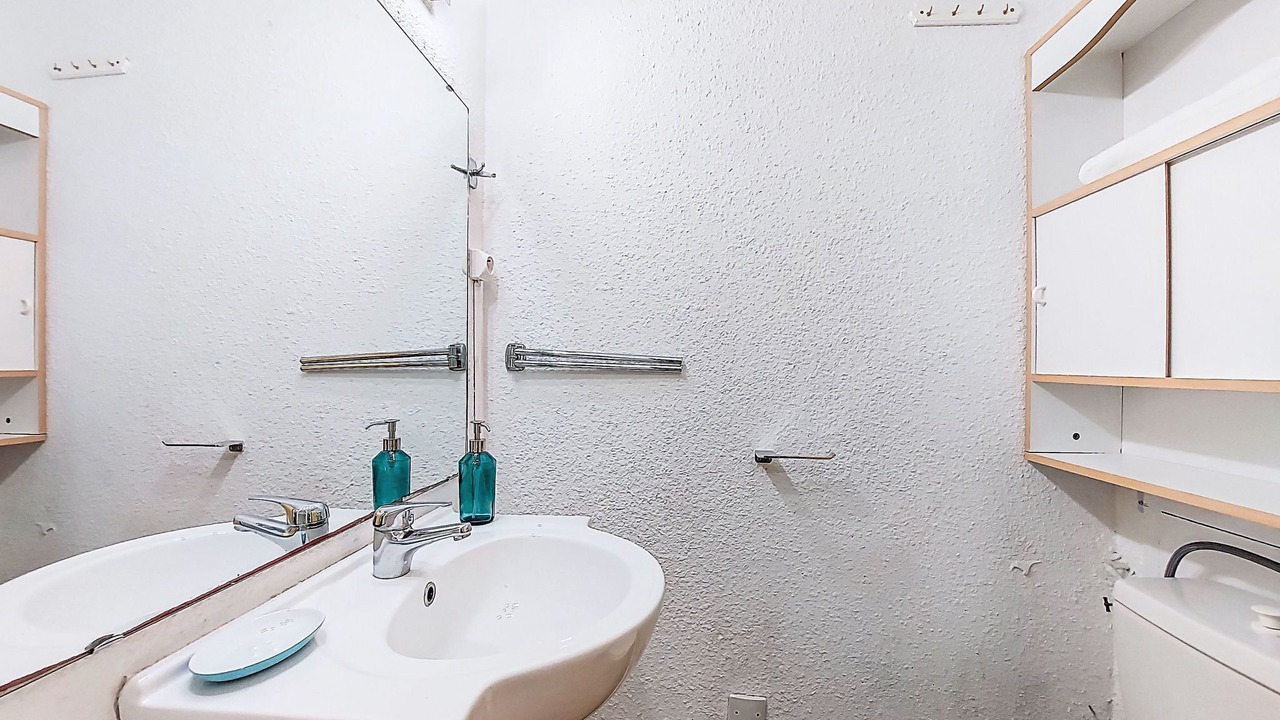 Photo of Bathroom in Le Grau-Du-Roi