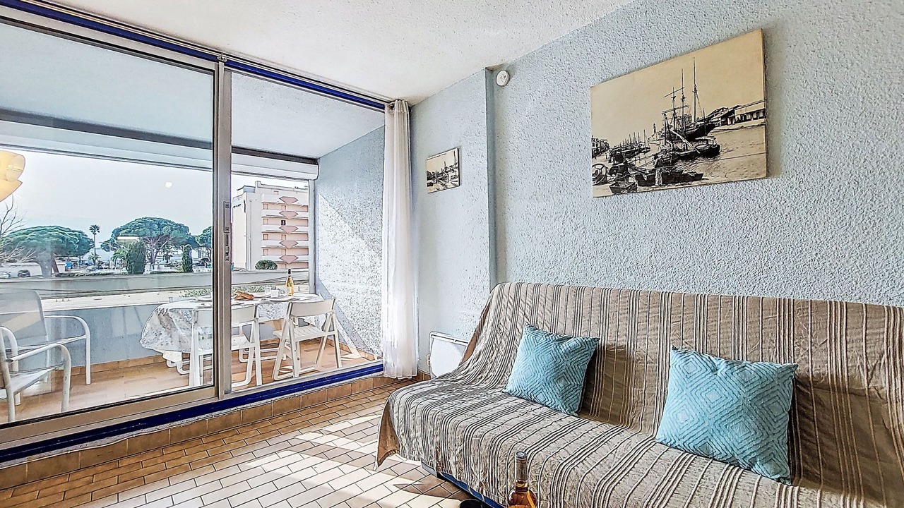 Photo of Livingroom in Le Grau-Du-Roi