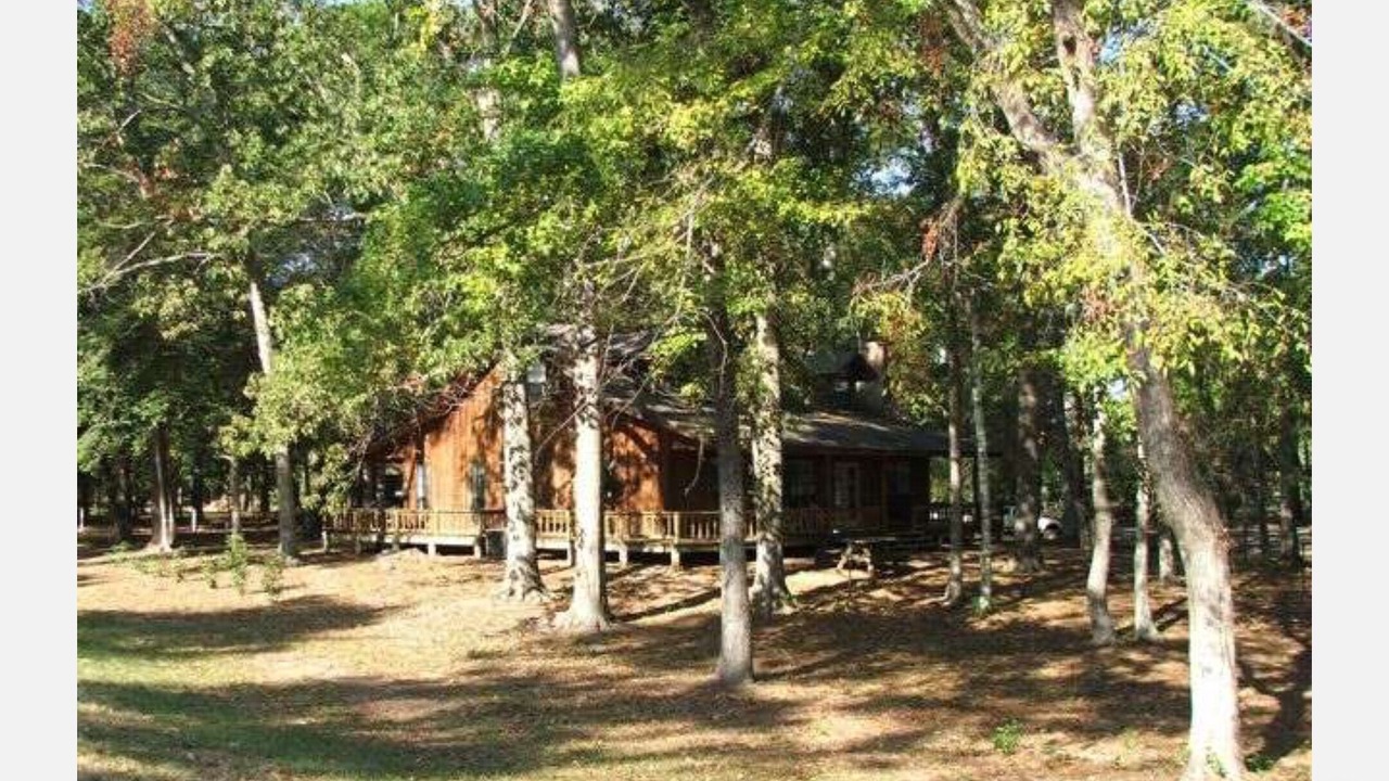 Photo of Outdoor in Milam