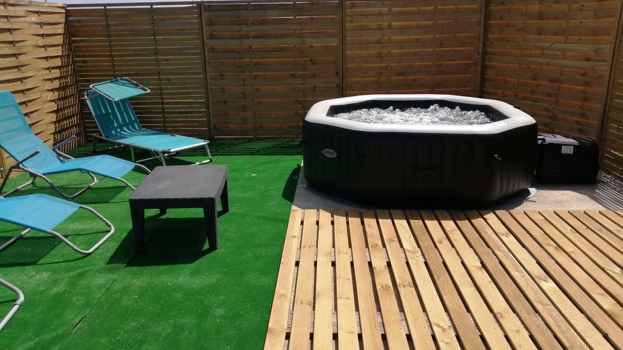 Photo of Patio Balcony in Tarascon