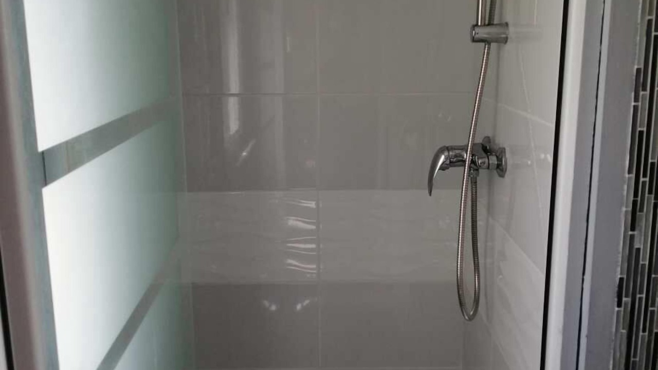 Photo of Bathroom in Tarascon