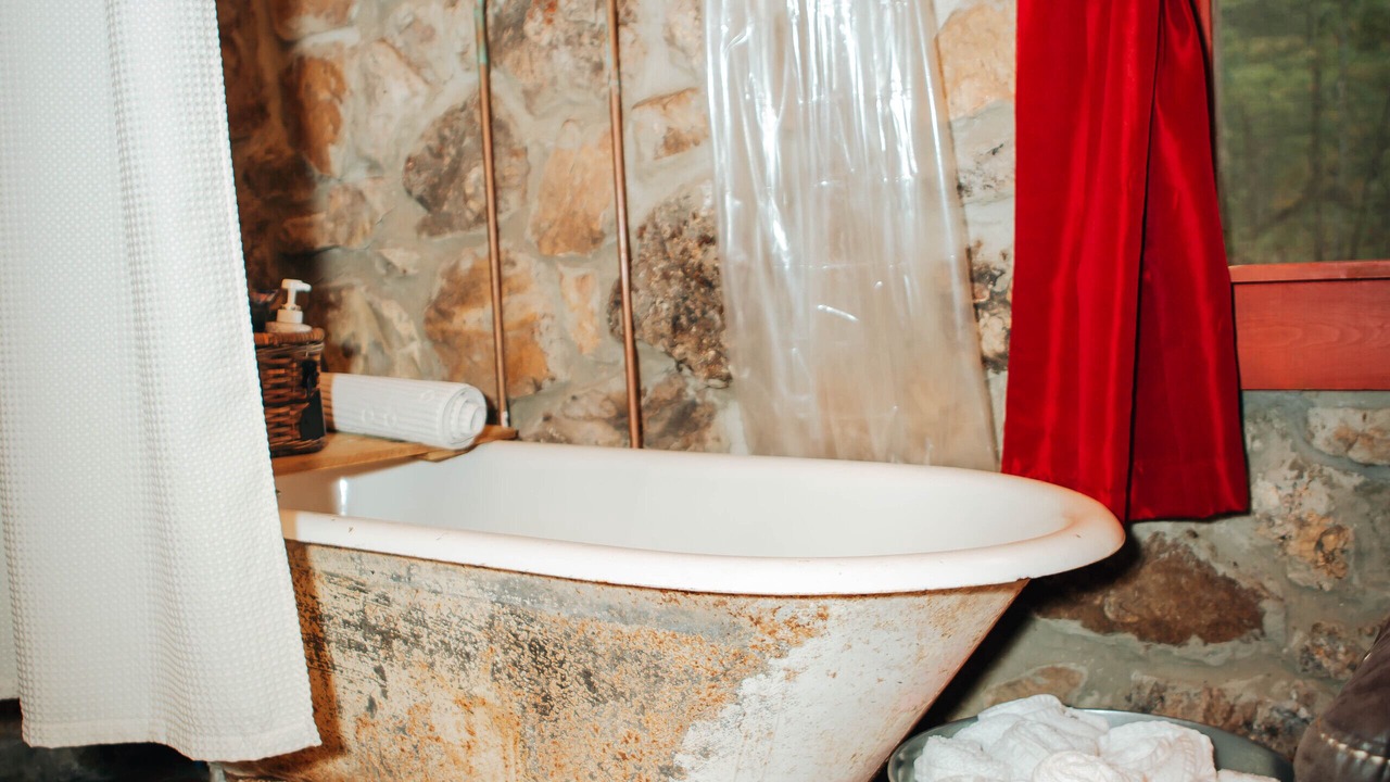 Photo of Bathroom in Yukon