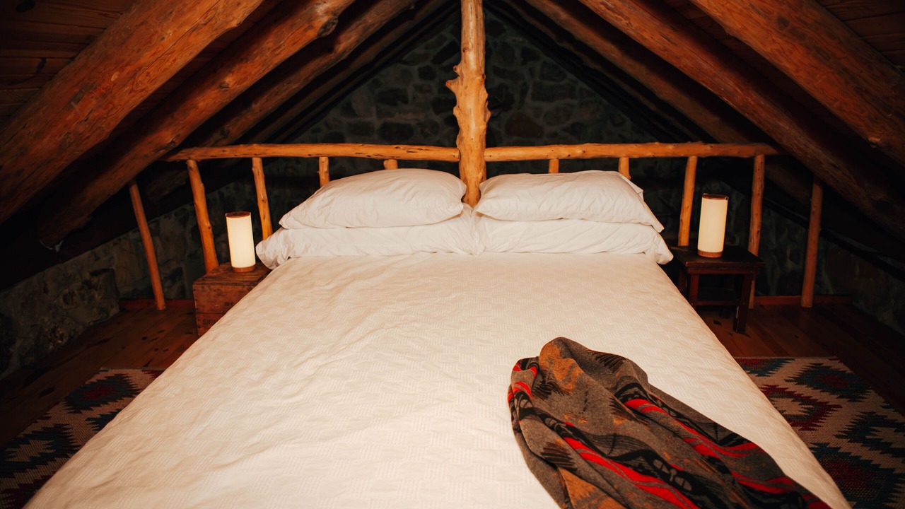 Photo of Bedroom in Yukon