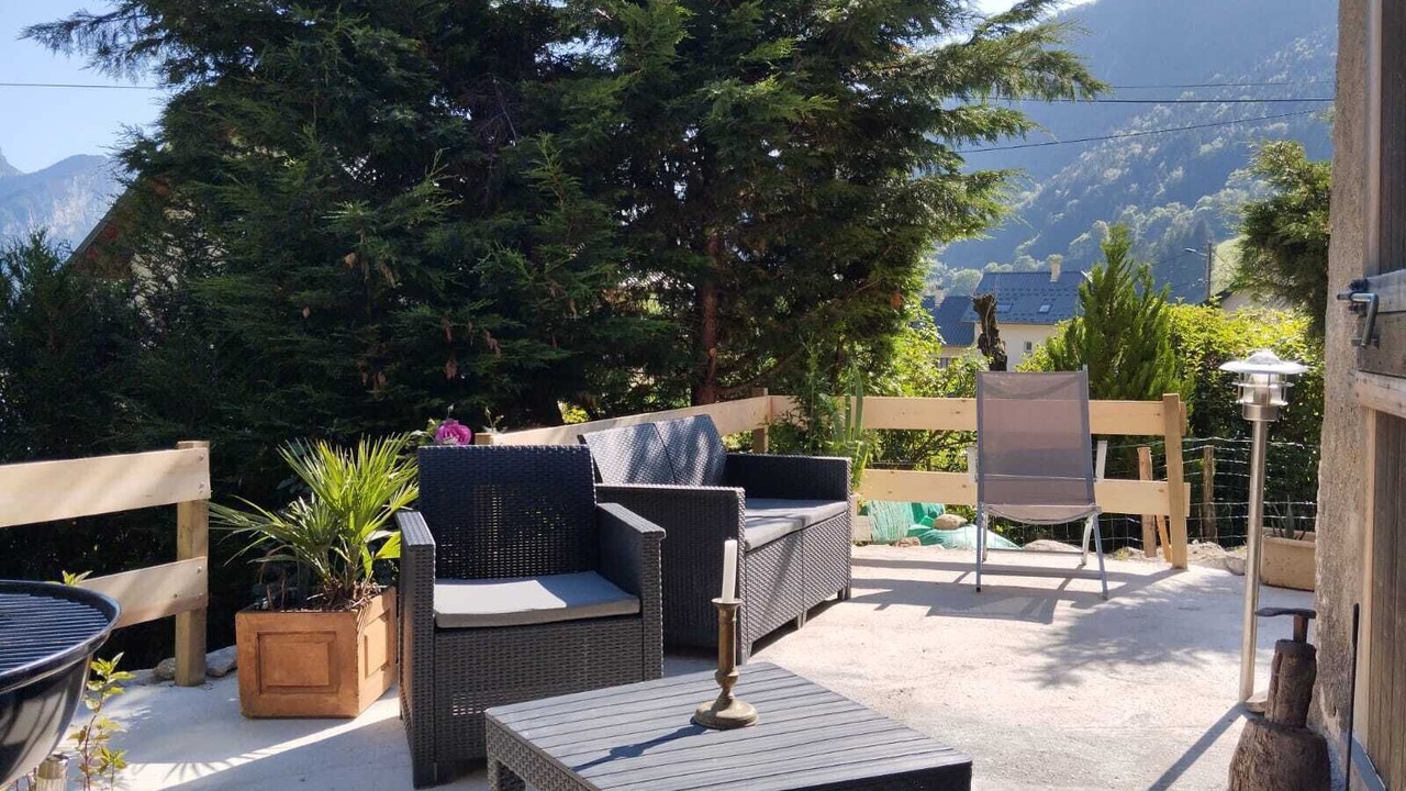 Photo of Patio Balcony in Corbel