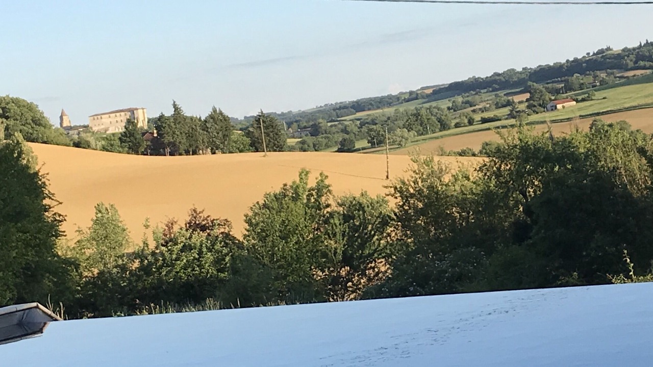 Photo of Others in Lavardens