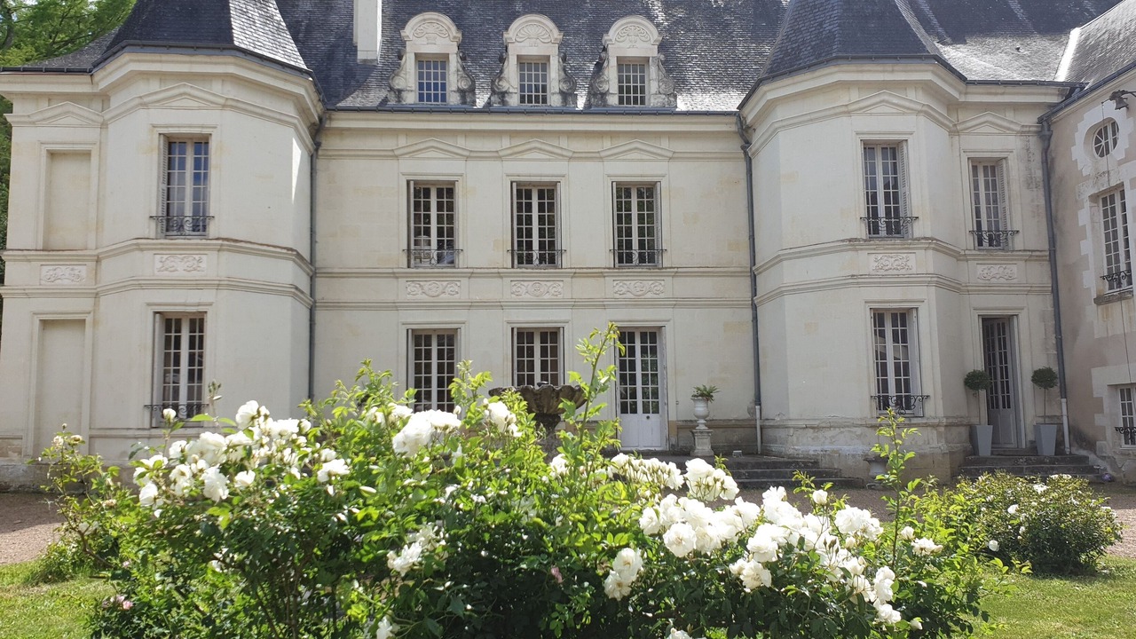 Photo of Outdoor in Assay