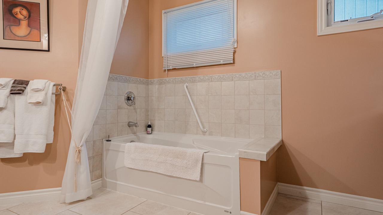Photo of Bathroom in Historic Old Town