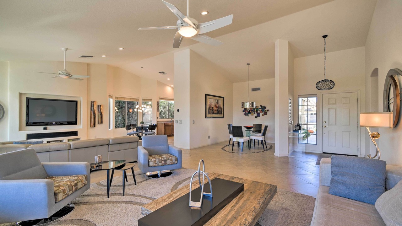 Photo of Livingroom in Pebblecreek