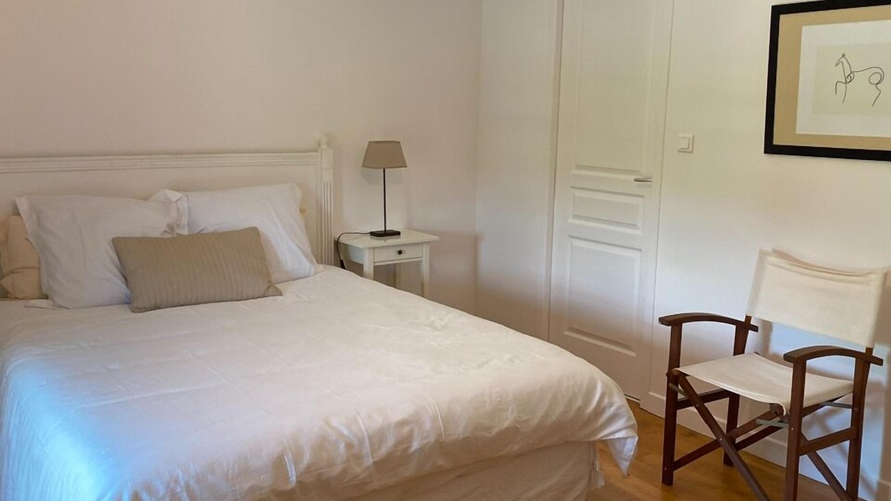 Photo of Bedroom in Sainte-Foy-d'Aigrefeuille