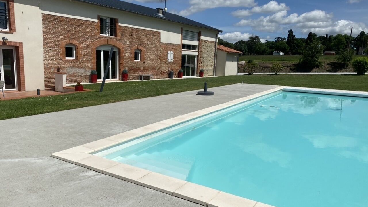 Photo of Outdoor in Sainte-Foy-d'Aigrefeuille