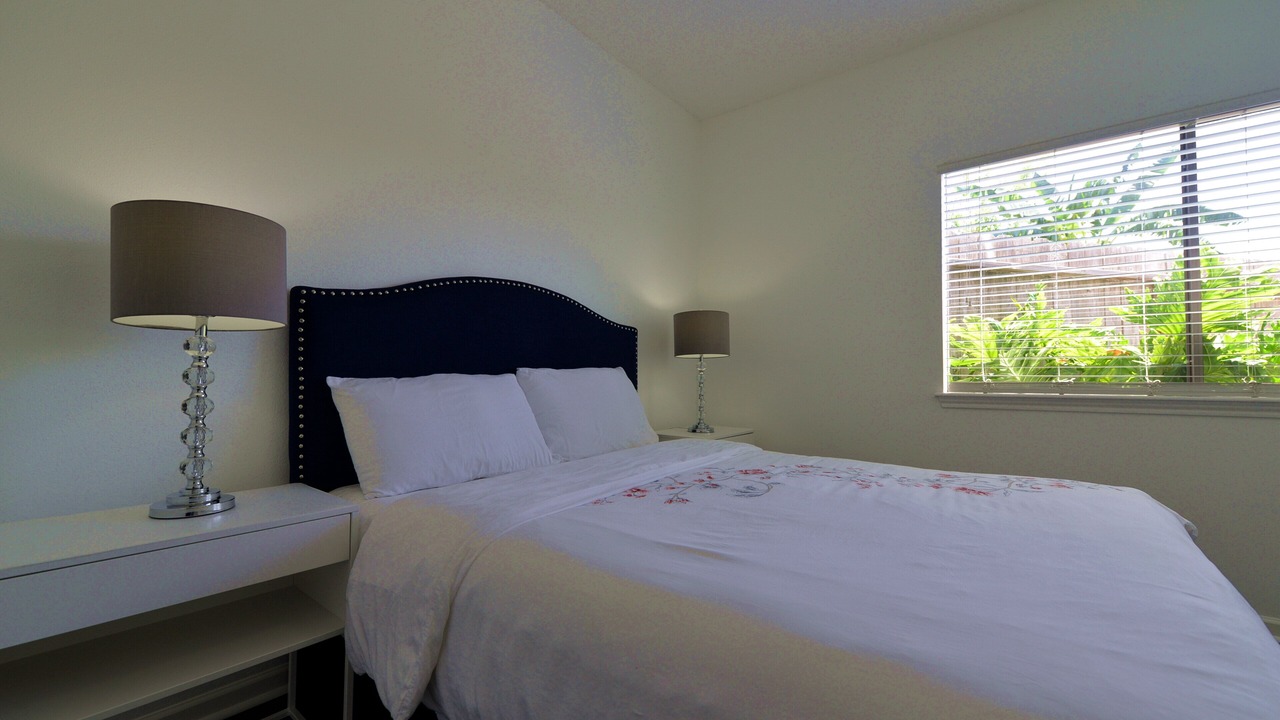 Photo of Bedroom in Westchase