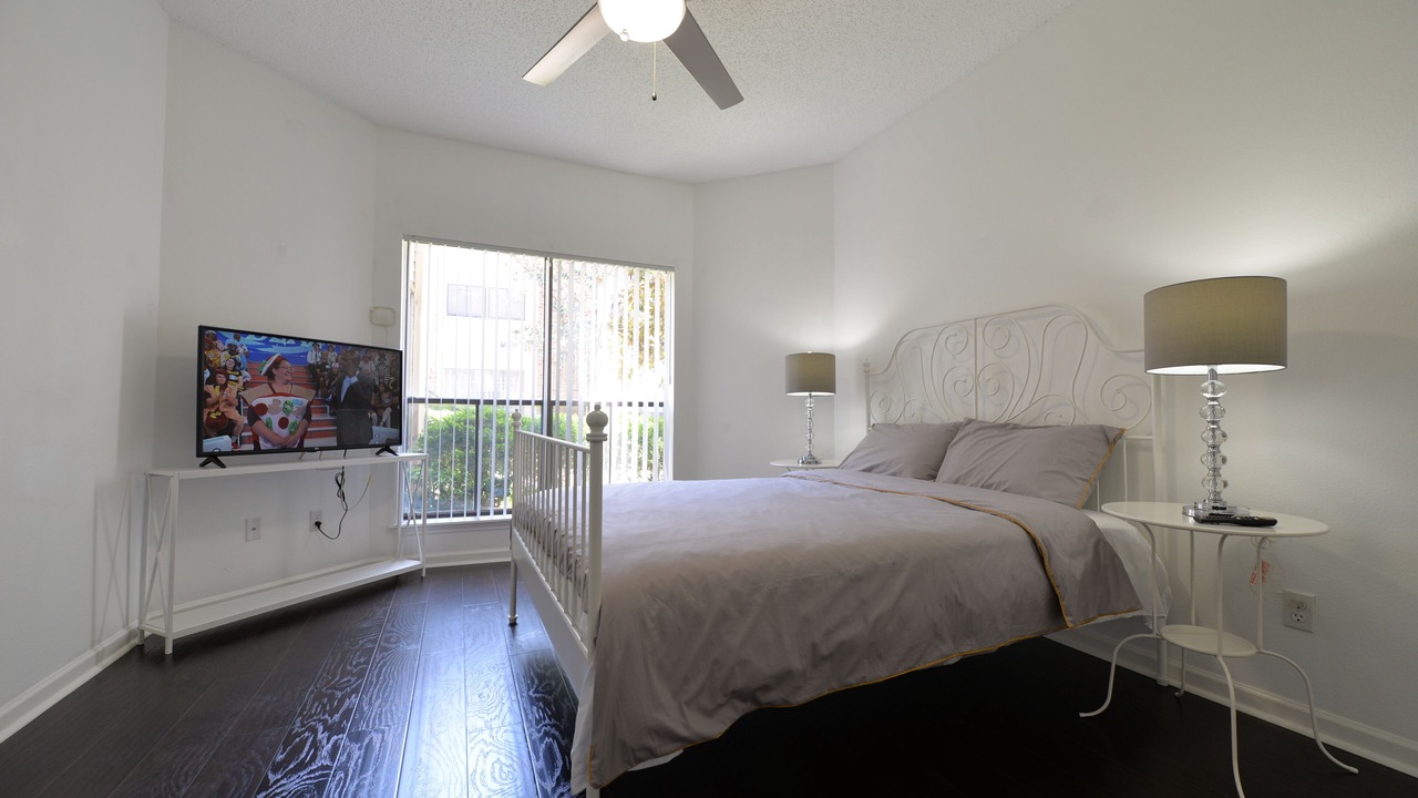 Photo of Bedroom in Westchase