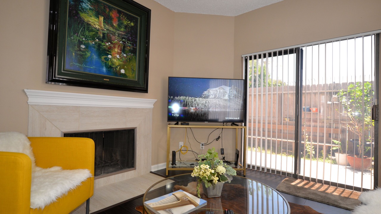 Photo of Livingroom in Westchase